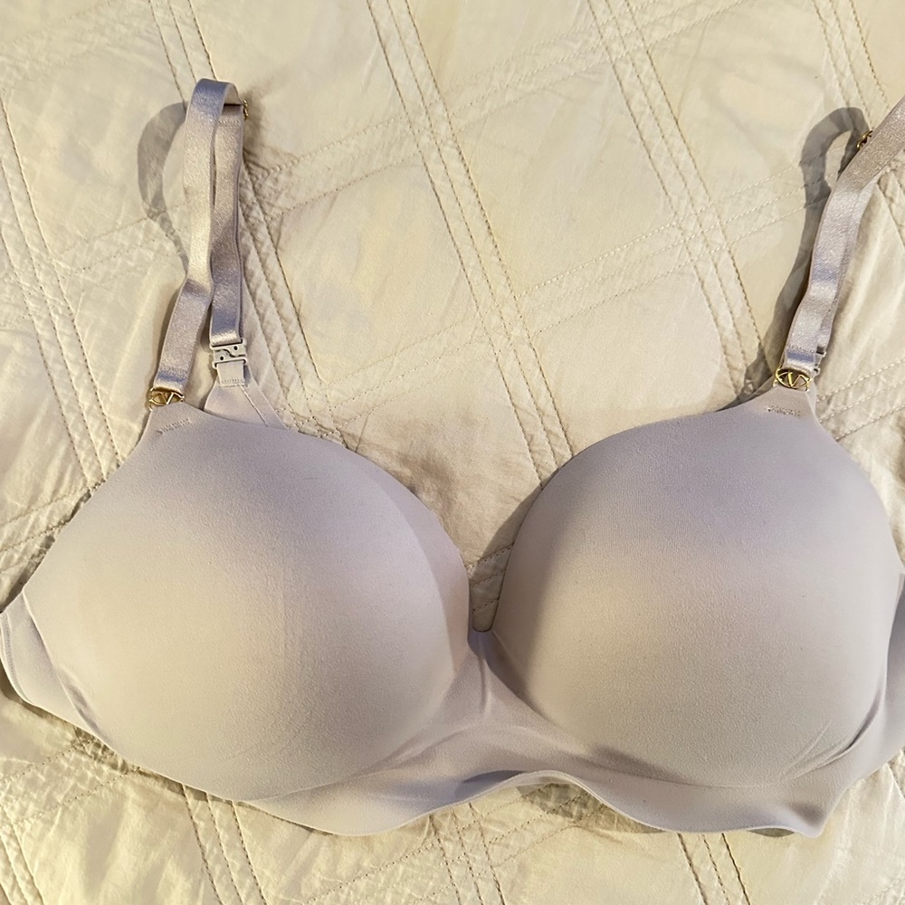 Victoria's Secret Cream Bra